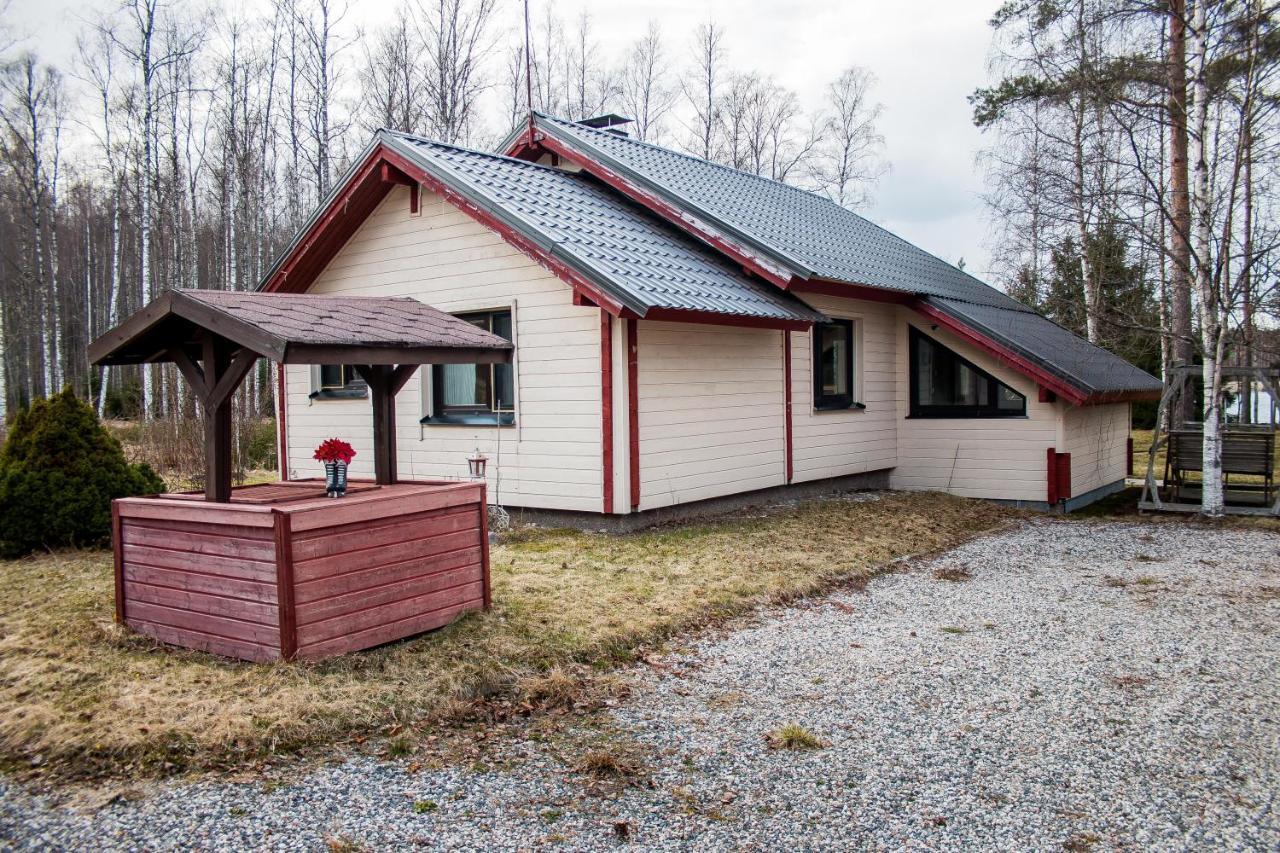 Cottage Kesaeranta Kumia Kültér fotó